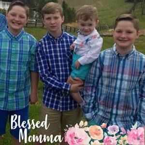 Meet your Posher, Kimberly